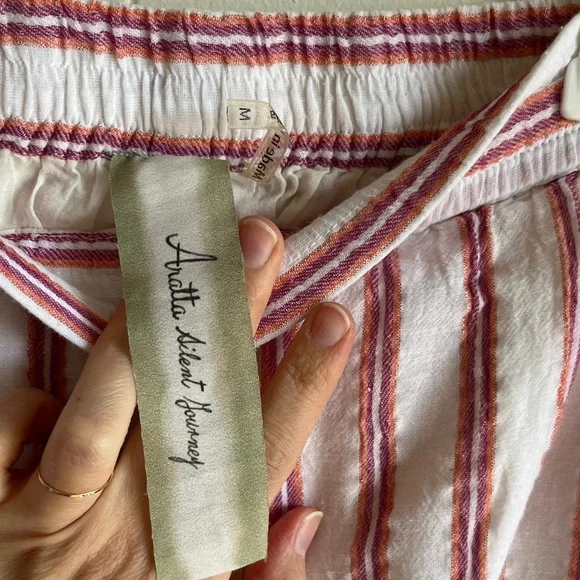 Aratta Silent Journey Pants and Top Embroidered Boho Birth of Venus Sz Med - Picture 15 of 16